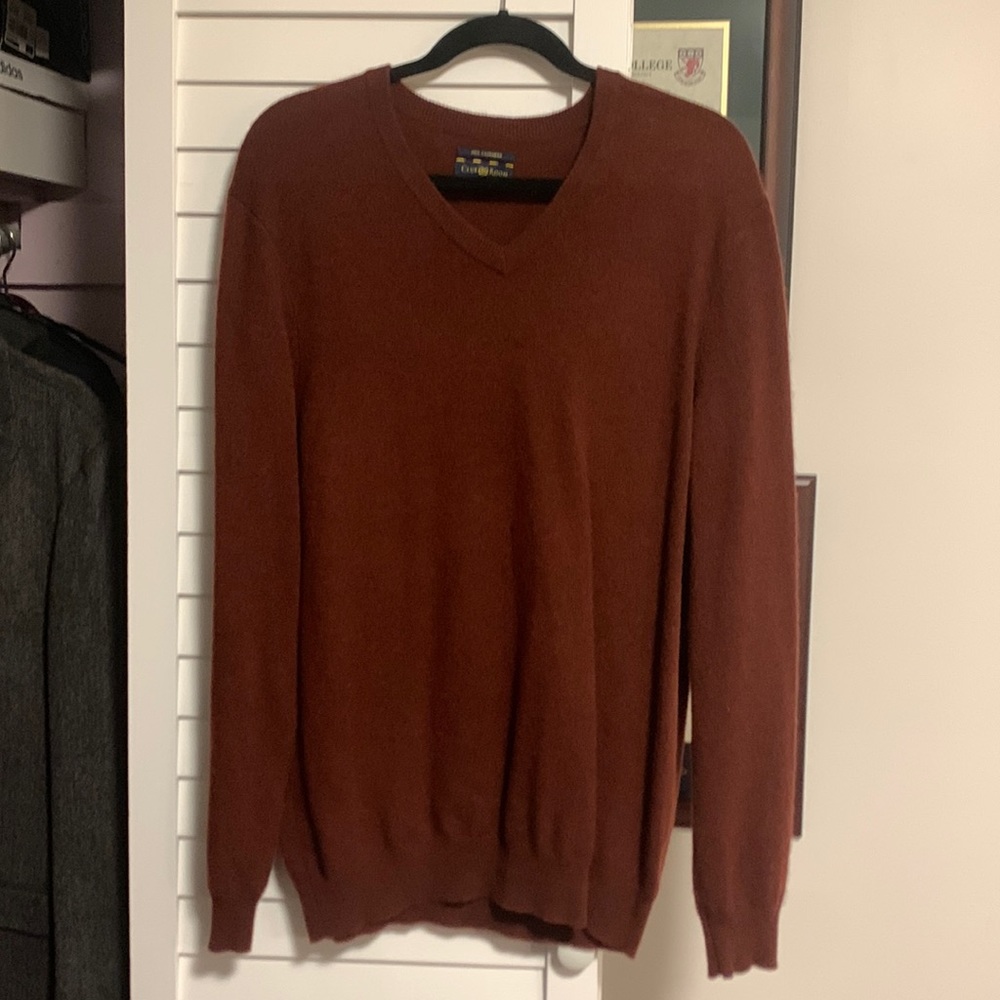 Burgundy cashmere clubroom V-neck sweater like new
